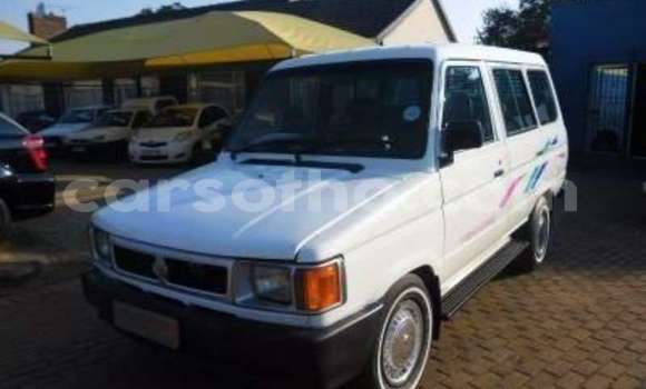 اشتري مستعمل Toyota Hiace Green سيارة في Maputsoe في Leribe اشتري مستعمل Toyota Hiace Green سيارة في Maputsoe في Leribe