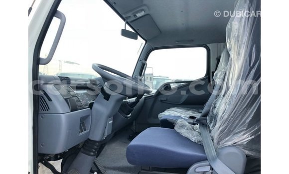 Acheter Import Utilitaire Mitsubishi L400 Blanc à Import - Dubai, Maseru Acheter Import Utilitaire Mitsubishi L400 Blanc à Import - Dubai, Maseru