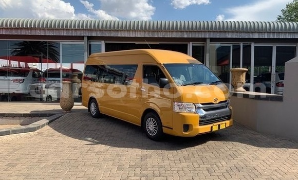 اشتري مستعمل Toyota Hiace Other سيارة في Maputsoa في Leribe اشتري مستعمل Toyota Hiace Other سيارة في Maputsoa في Leribe