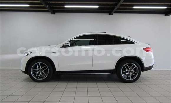 Buy Used Mercedes-Benz G-klasse AMG White Car in Maputsoe in Leribe Buy Used Mercedes-Benz G-klasse AMG White Car in Maputsoe in Leribe