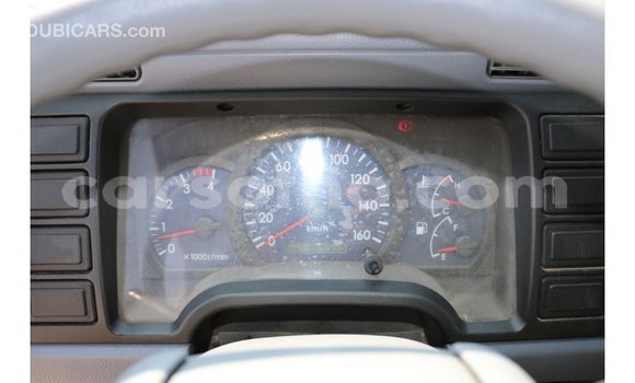 Sayi Imported Mitsubishi L400 White Babbar mota in Import - Dubai a Maseru