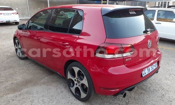 اشتري مستعمل Volkswagen Golf Red سيارة في Maputsoe في Leribe اشتري مستعمل Volkswagen Golf Red سيارة في Maputsoe في Leribe