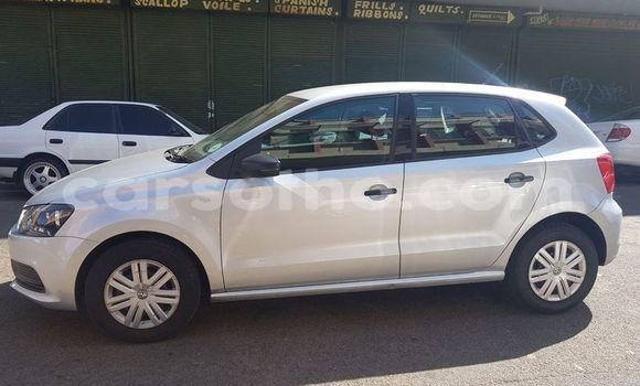 Sayi Na hannu Volkswagen Polo Red Mota in Mohale's Hoek a Mohale's Hoek Sayi Na hannu Volkswagen Polo Red Mota in Mohale's Hoek a Mohale's Hoek