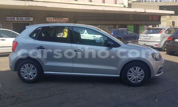 Sayi Na hannu Volkswagen Polo Red Mota in Mohale's Hoek a Mohale's Hoek Sayi Na hannu Volkswagen Polo Red Mota in Mohale's Hoek a Mohale's Hoek