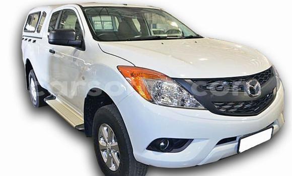 Sayi Na hannu Mazda BT-50 Green Mota in Butha–Buthe a Thaba-Tseka Sayi Na hannu Mazda BT-50 Green Mota in Butha–Buthe a Thaba-Tseka