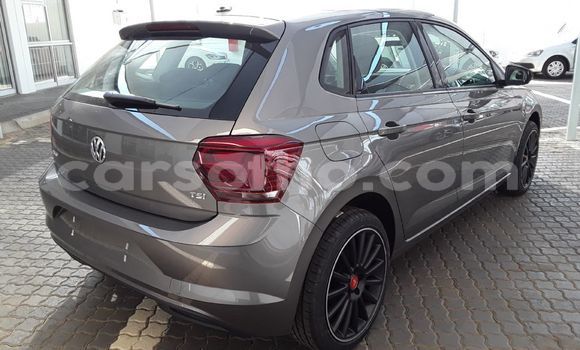 Sayi Na hannu Volkswagen Polo Silver Mota in Hlotse a Leribe Sayi Na hannu Volkswagen Polo Silver Mota in Hlotse a Leribe