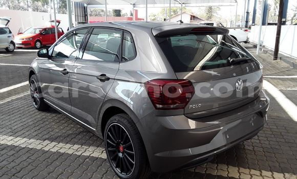 Sayi Na hannu Volkswagen Polo Silver Mota in Hlotse a Leribe Sayi Na hannu Volkswagen Polo Silver Mota in Hlotse a Leribe