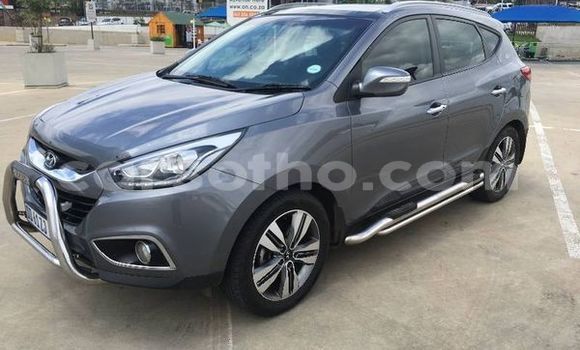 اشتري مستعمل Hyundai ix35 Red سيارة في Maputsoe في Leribe اشتري مستعمل Hyundai ix35 Red سيارة في Maputsoe في Leribe