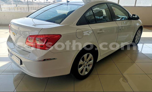Buy Used Chevrolet Cruze White Car in Mohale's Hoek in Mohale's Hoek Buy Used Chevrolet Cruze White Car in Mohale's Hoek in Mohale's Hoek
