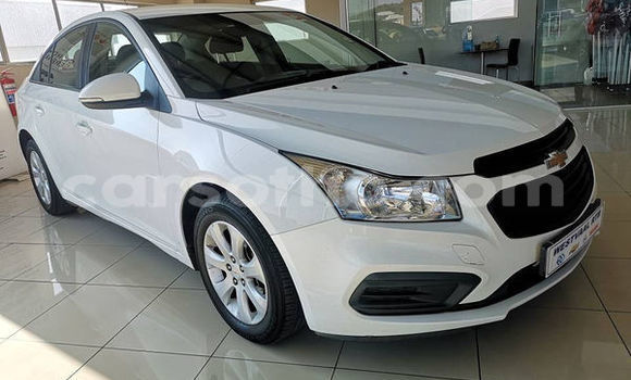 Buy Used Chevrolet Cruze White Car in Mohale's Hoek in Mohale's Hoek Buy Used Chevrolet Cruze White Car in Mohale's Hoek in Mohale's Hoek