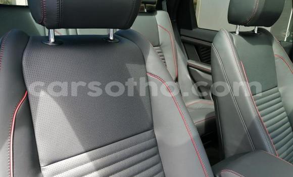 اشتري مستعمل Land Rover Discovery Sport Blue سيارة في Maseru في Maseru اشتري مستعمل Land Rover Discovery Sport Blue سيارة في Maseru في Maseru