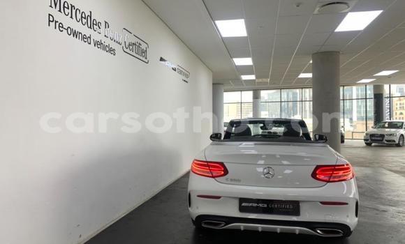 اشتري مستعمل Mercedes-Benz C–Class White سيارة في Maseru في Maseru اشتري مستعمل Mercedes-Benz C–Class White سيارة في Maseru في Maseru