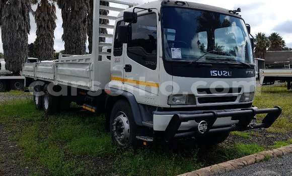 اشتري مستعمل Isuzu FTR 850 White شاحنة في Maseru في Maseru اشتري مستعمل Isuzu FTR 850 White شاحنة في Maseru في Maseru