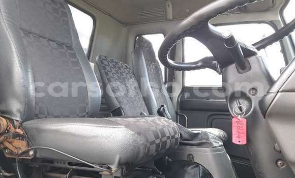 اشتري مستعمل Isuzu FTR 850 White شاحنة في Maseru في Maseru اشتري مستعمل Isuzu FTR 850 White شاحنة في Maseru في Maseru