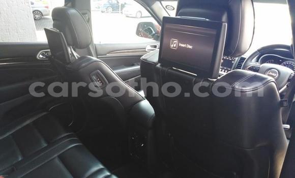 Buy Used Jeep Grand Cherokee Green Car in Maputsoa in Leribe Buy Used Jeep Grand Cherokee Green Car in Maputsoa in Leribe
