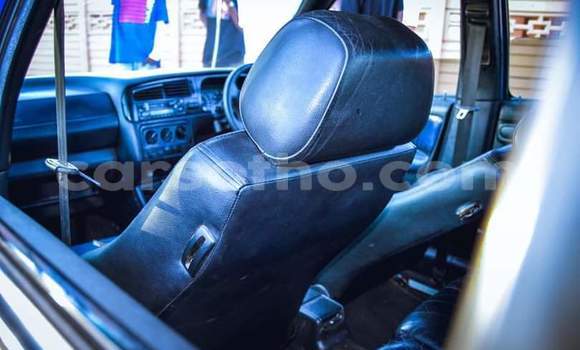 اشتري مستعمل Volkswagen Gol Blue سيارة في Maseru في Maseru اشتري مستعمل Volkswagen Gol Blue سيارة في Maseru في Maseru