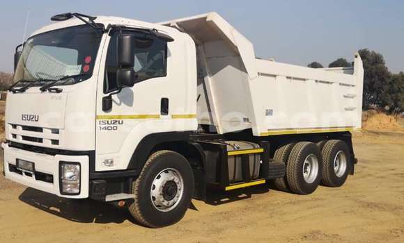 اشتري مستعمل Isuzu FTR 850 White شاحنة في Maseru في Maseru اشتري مستعمل Isuzu FTR 850 White شاحنة في Maseru في Maseru