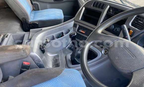 اشتري مستعمل Nissan UD White شاحنة في Maseru في Maseru اشتري مستعمل Nissan UD White شاحنة في Maseru في Maseru