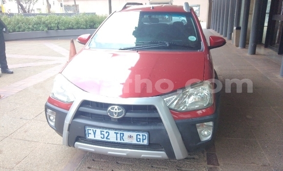 Acheter Occasion Voiture Toyota Etios Rouge à Maseru, Maseru Acheter Occasion Voiture Toyota Etios Rouge à Maseru, Maseru