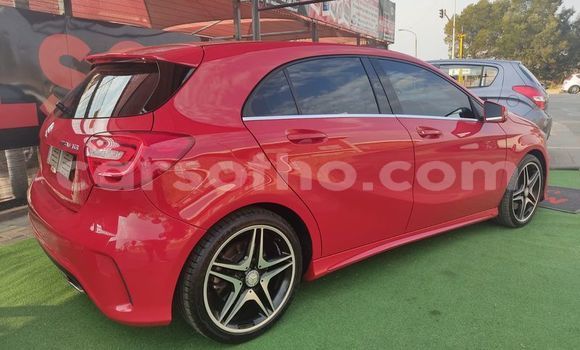 اشتري مستعمل Mercedes-Benz 190–Series Red سيارة في Butha–Buthe في Thaba-Tseka اشتري مستعمل Mercedes-Benz 190–Series Red سيارة في Butha–Buthe في Thaba-Tseka