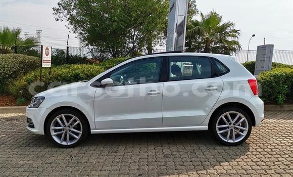 Buy Used Volkswagen Polo White Car in Maputsoa in Leribe Buy Used Volkswagen Polo White Car in Maputsoa in Leribe