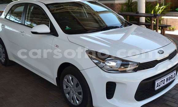 اشتري مستعمل Kia Rio White سيارة في Maseru في Maseru اشتري مستعمل Kia Rio White سيارة في Maseru في Maseru