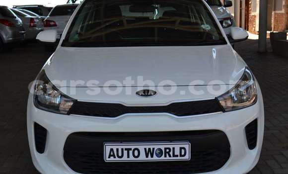 اشتري مستعمل Kia Rio White سيارة في Maseru في Maseru اشتري مستعمل Kia Rio White سيارة في Maseru في Maseru