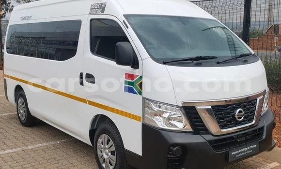 اشتري مستعمل Nissan NV350 Caravan Green سيارة في Hlotse في Leribe اشتري مستعمل Nissan NV350 Caravan Green سيارة في Hlotse في Leribe