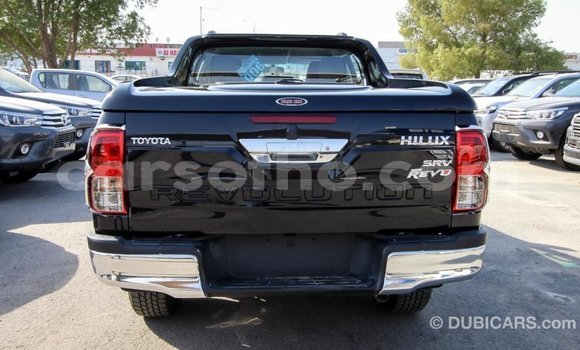اشتري Imported Toyota Hilux Black سيارة في Import - Dubai في Maseru اشتري Imported Toyota Hilux Black سيارة في Import - Dubai في Maseru