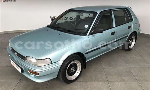 Buy Used Toyota Tacoma Silver Car in Maputsoe in Leribe Buy Used Toyota Tacoma Silver Car in Maputsoe in Leribe