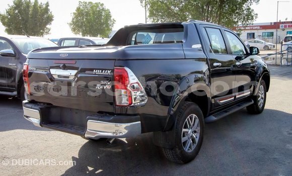 اشتري Imported Toyota Hilux Black سيارة في Import - Dubai في Maseru اشتري Imported Toyota Hilux Black سيارة في Import - Dubai في Maseru