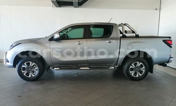 Buy Used Mazda BT-50 Silver Car in Maputsoe in Leribe Buy Used Mazda BT-50 Silver Car in Maputsoe in Leribe