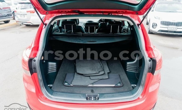 اشتري مستعمل Hyundai ix35 Red سيارة في Maseru في Maseru اشتري مستعمل Hyundai ix35 Red سيارة في Maseru في Maseru