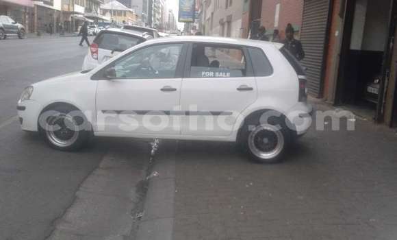 اشتري مستعمل Volkswagen Polo White سيارة في Maputsoe في Leribe اشتري مستعمل Volkswagen Polo White سيارة في Maputsoe في Leribe