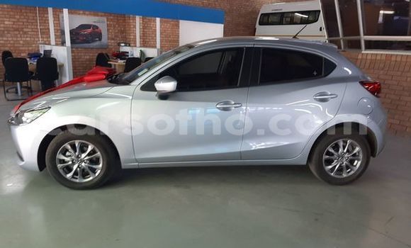 اشتري مستعمل Mazda Mazda 2 Silver سيارة في Maputsoe في Leribe اشتري مستعمل Mazda Mazda 2 Silver سيارة في Maputsoe في Leribe