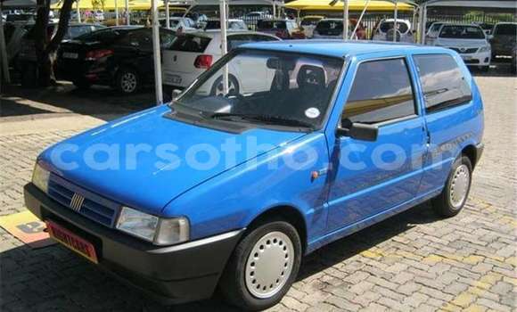 Sayi Na hannu Fiat Uno Blue Mota in Maputsoa a Leribe Sayi Na hannu Fiat Uno Blue Mota in Maputsoa a Leribe