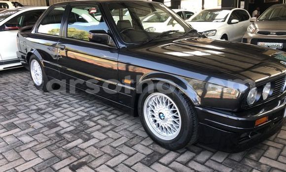 اشتري مستعمل BMW 326 Black سيارة في Maseru في Maseru اشتري مستعمل BMW 326 Black سيارة في Maseru في Maseru