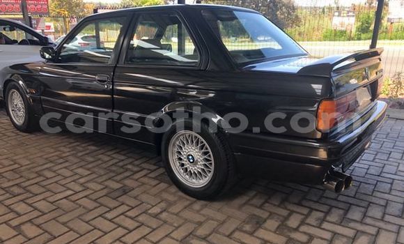 اشتري مستعمل BMW 326 Black سيارة في Maseru في Maseru اشتري مستعمل BMW 326 Black سيارة في Maseru في Maseru