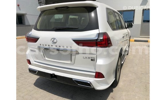 اشتري Imported Lexus LX White سيارة في Import - Dubai في Maseru اشتري Imported Lexus LX White سيارة في Import - Dubai في Maseru