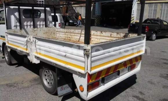 اشتري مستعمل Nissan Pickup White سيارة في Maseru في Maseru اشتري مستعمل Nissan Pickup White سيارة في Maseru في Maseru