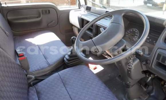 اشتري مستعمل Nissan Pickup White سيارة في Maseru في Maseru اشتري مستعمل Nissan Pickup White سيارة في Maseru في Maseru