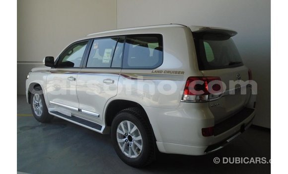 اشتري Imported Toyota Land Cruiser Other سيارة في Import - Dubai في Maseru اشتري Imported Toyota Land Cruiser Other سيارة في Import - Dubai في Maseru