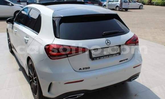 اشتري مستعمل Mercedes-Benz A–Class White سيارة في Mohale's Hoek في Mohale's Hoek اشتري مستعمل Mercedes-Benz A–Class White سيارة في Mohale's Hoek في Mohale's Hoek