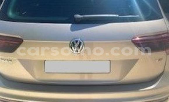 اشتري مستعمل Volkswagen Tiguan Beige سيارة في Maseru في Maseru اشتري مستعمل Volkswagen Tiguan Beige سيارة في Maseru في Maseru