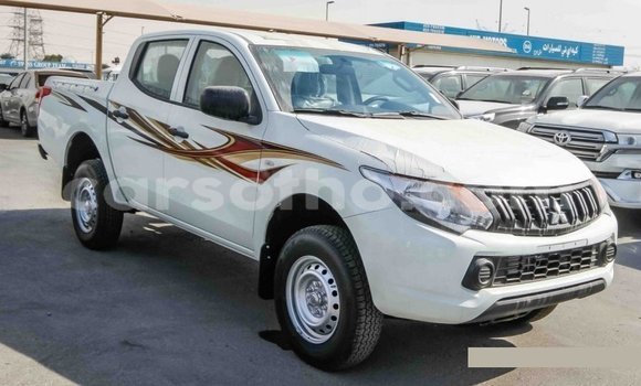 اشتري Imported Mitsubishi L200 White سيارة في Import - Dubai في Maseru اشتري Imported Mitsubishi L200 White سيارة في Import - Dubai في Maseru