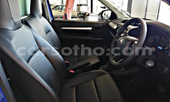 Sayi Na hannu Toyota Hilux Blue Mota in Maseru a Maseru Sayi Na hannu Toyota Hilux Blue Mota in Maseru a Maseru