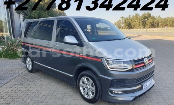 اشتري مستعمل Volkswagen Caravelle Other سيارة في Maseru في Maseru اشتري مستعمل Volkswagen Caravelle Other سيارة في Maseru في Maseru