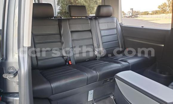 اشتري مستعمل Volkswagen Caravelle Other سيارة في Maseru في Maseru اشتري مستعمل Volkswagen Caravelle Other سيارة في Maseru في Maseru