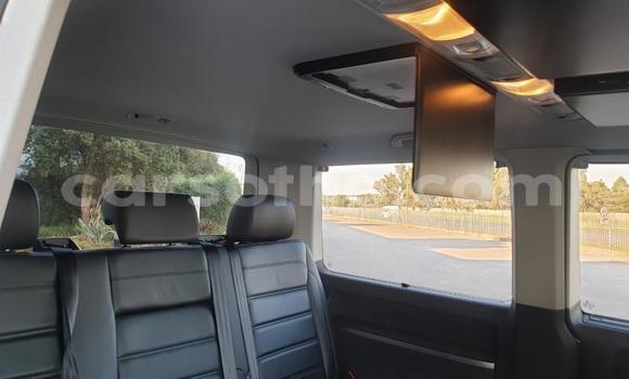 اشتري مستعمل Volkswagen Caravelle Other سيارة في Maseru في Maseru اشتري مستعمل Volkswagen Caravelle Other سيارة في Maseru في Maseru