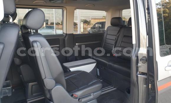 اشتري مستعمل Volkswagen Caravelle Other سيارة في Maseru في Maseru اشتري مستعمل Volkswagen Caravelle Other سيارة في Maseru في Maseru